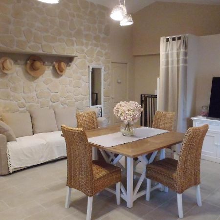 Provence Luberon Bonnieux Location Gite Chez Basile Экстерьер фото